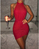 Sexy halter with backpacks and buttocks dress