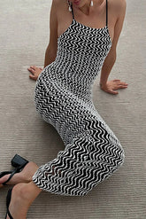 Ripple Contrast Backless Dress