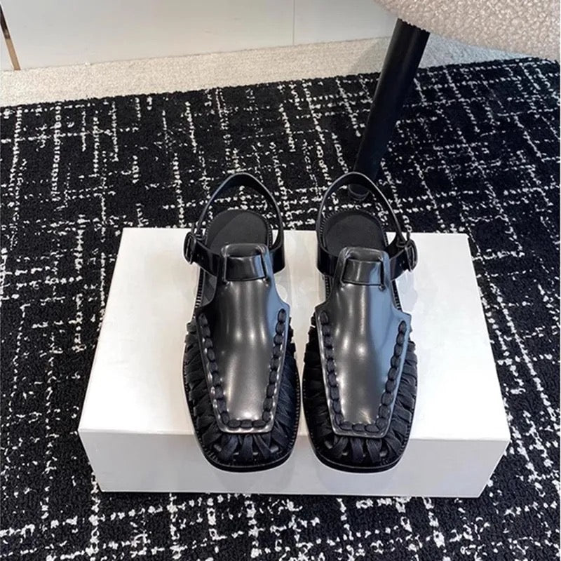 Isabela Sandals