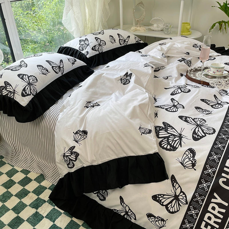 INS Heart Love Flower Bedding Sets Bed Sheet Simple Black White Duvet Cover Lace Bed Sheet Set Girl Woman Luxury Textiles