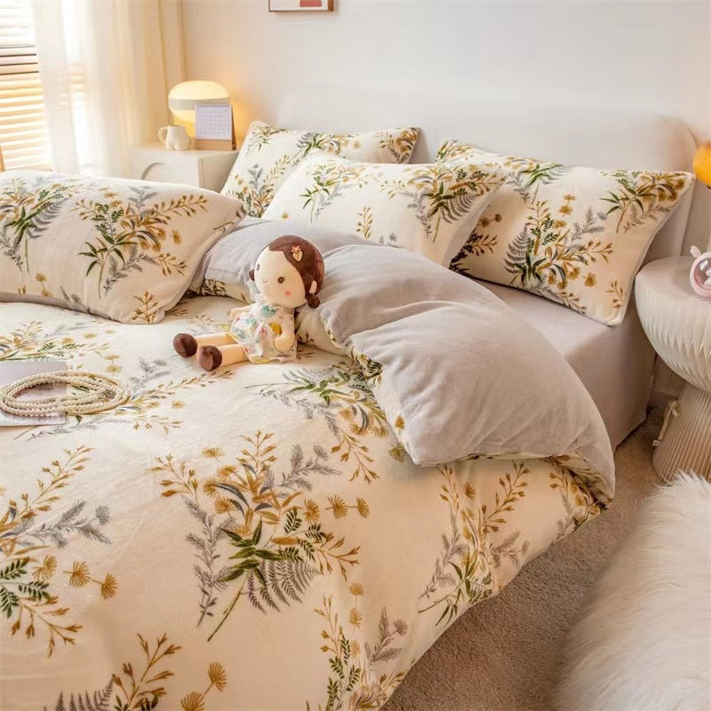 High Quality Winter Warm Thicken Super Soft Velvet Plush Duvet Cover King Queen Size Fine Coral Fleece Quilt Cover No Pillowcase