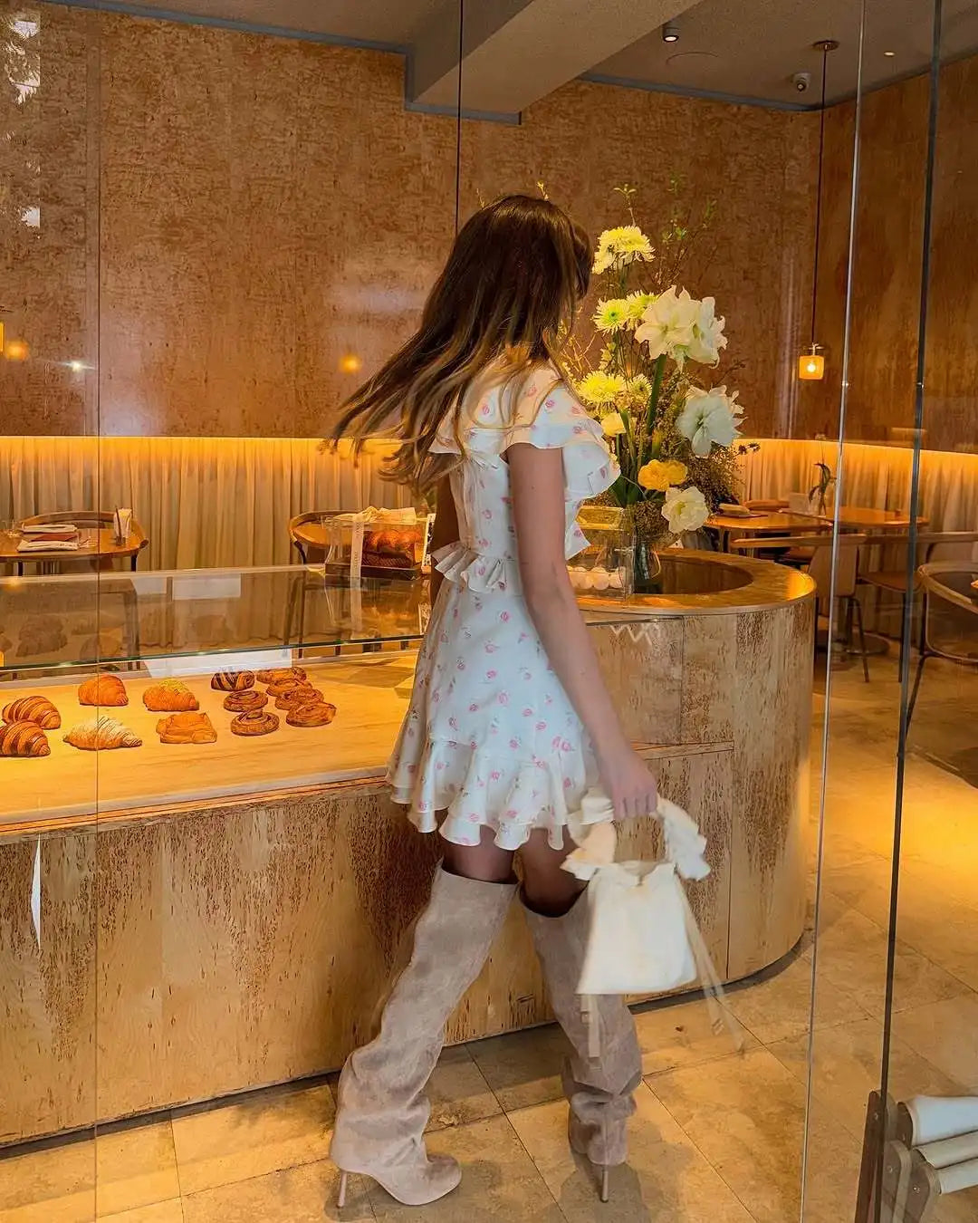 White Floral Ruffle Short Sleeve Mini Dress – Okanna