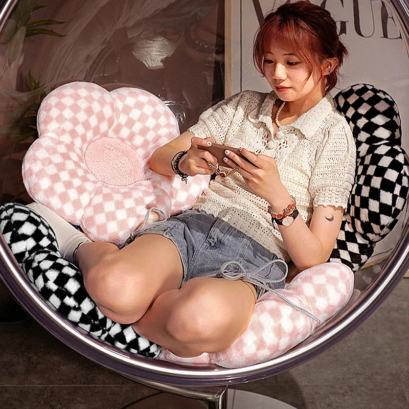 Plush Flower Cushion INS Cute Sofa Sunflower Throw Pillow Office Chair Lumbar Support Pillow Plush Car Seat Cushion