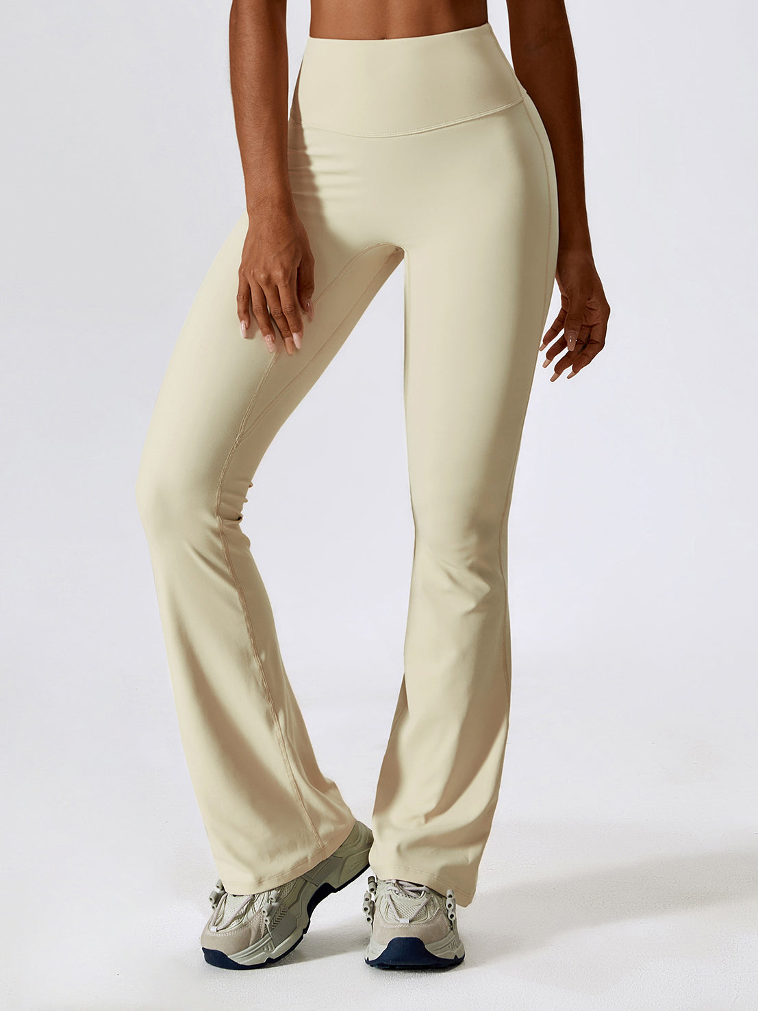 Air Cloud Freedom Butt Scrunch Flare Pant