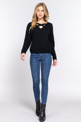 Long Slv X Strap V-neck Sweater