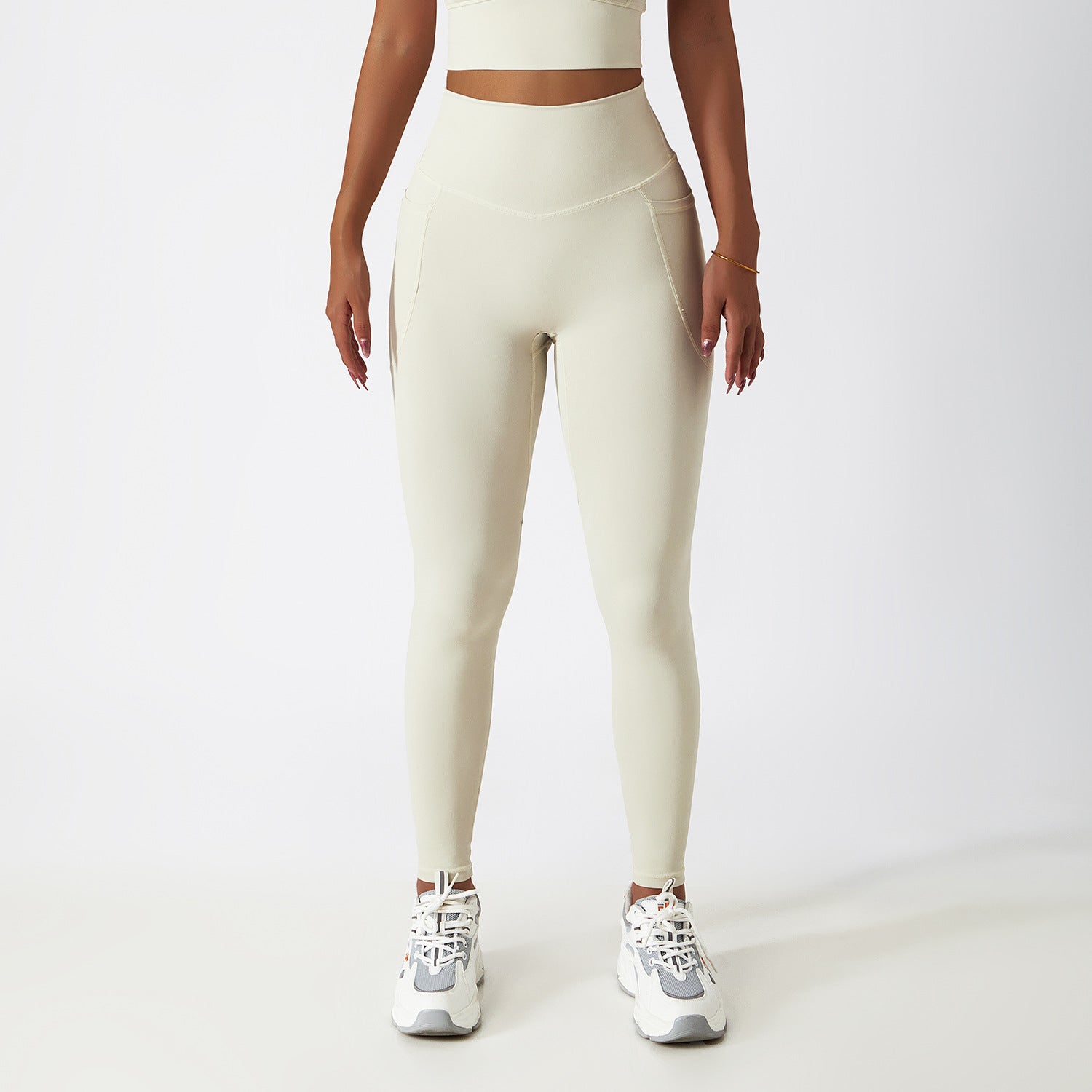 Air Cloud High Rise Leggings with Phone Pocket