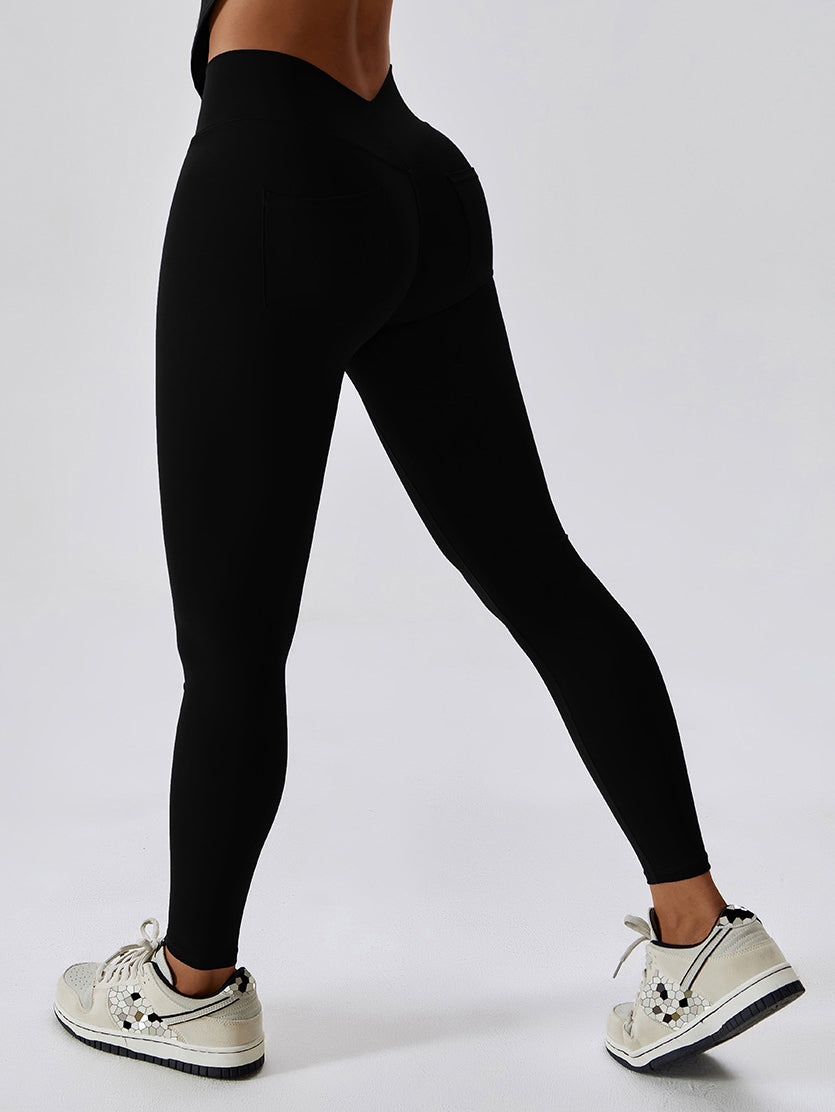 Back V Scrunch Pocket Yoga Leggings